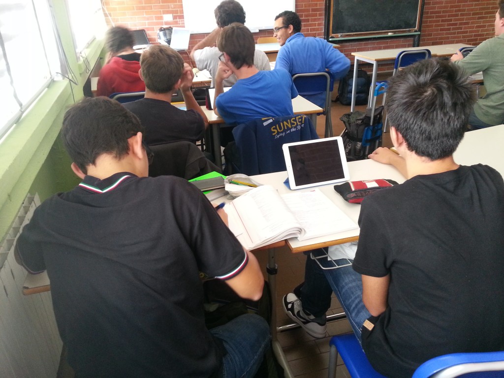 ragazzi al lavoro